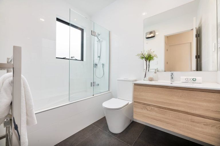 Photo of property in 47 Horokaka Street, Massey, 0614