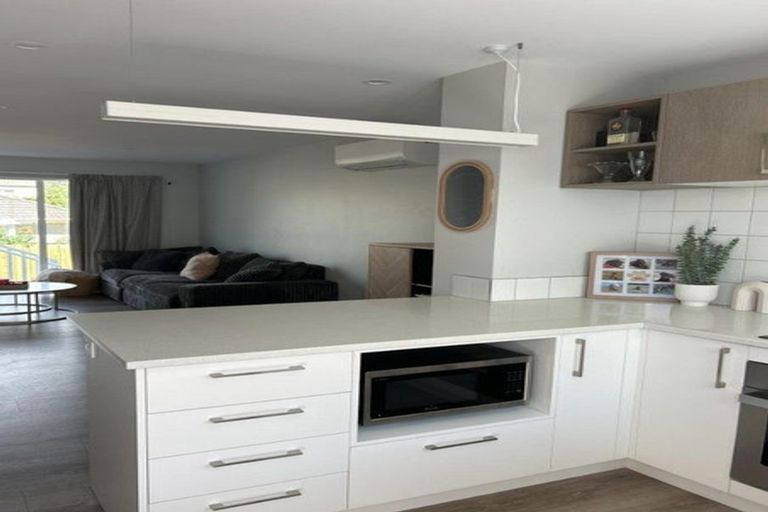 Photo of property in 2/41 Beresford Street, New Brighton, Christchurch, 8061