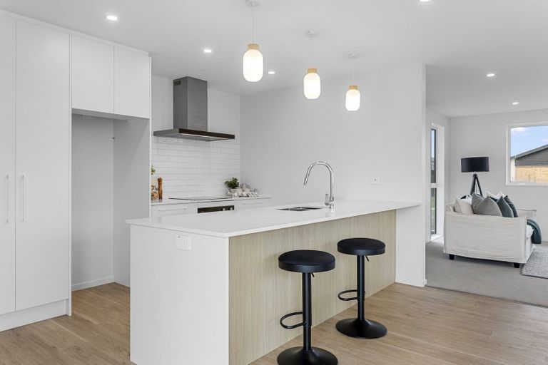 Photo of property in 11 Kekewai Place, Halswell, Christchurch, 8025