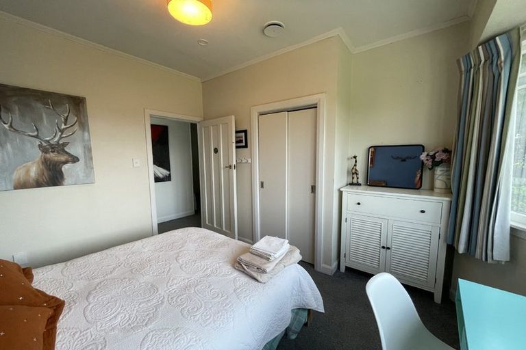 Photo of property in 1107 Caroline Road, Mayfair, Hastings, 4122