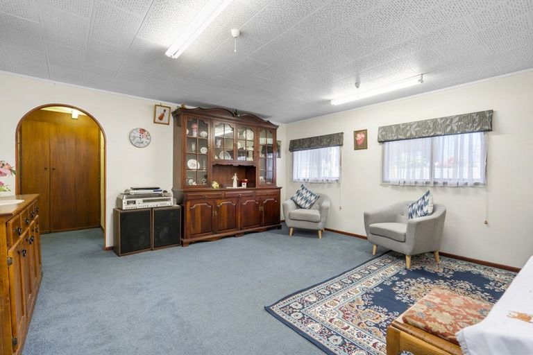 Photo of property in 42 Pelorus Street, Glenview, Hamilton, 3206