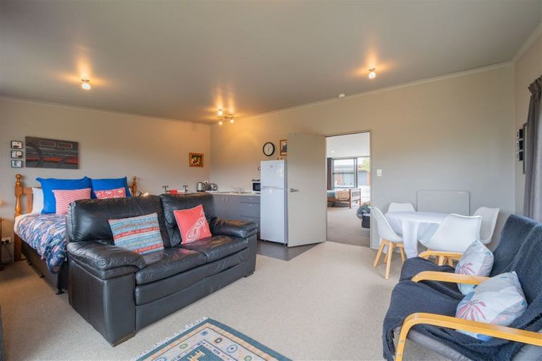 Photo of property in 21 Pop Andrew Drive, Te Anau, 9600