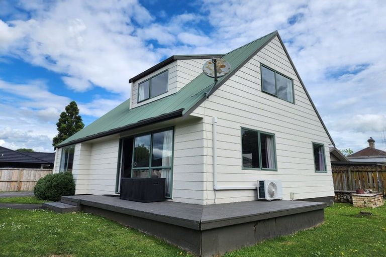 Photo of property in 140a Rifle Range Road, Dinsdale, Hamilton, 3204