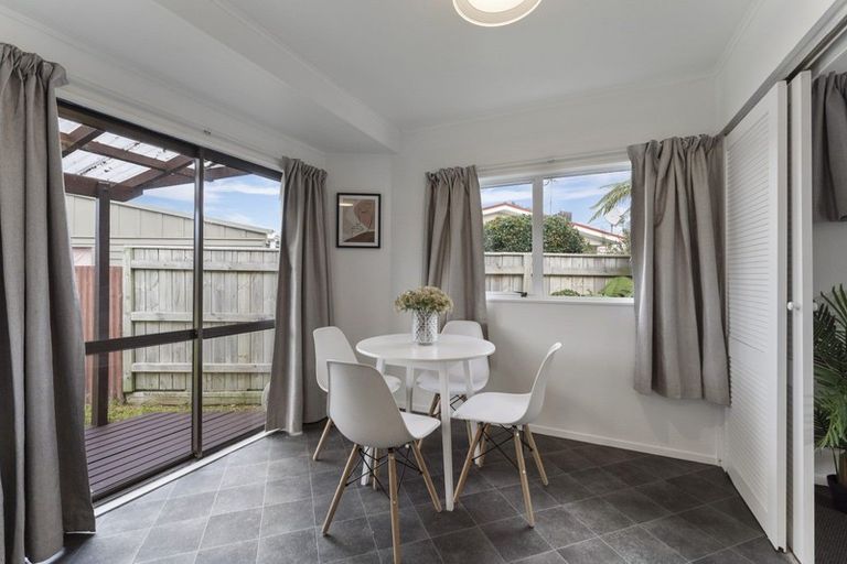 Photo of property in 27 Winton Street, Paraparaumu Beach, Paraparaumu, 5032