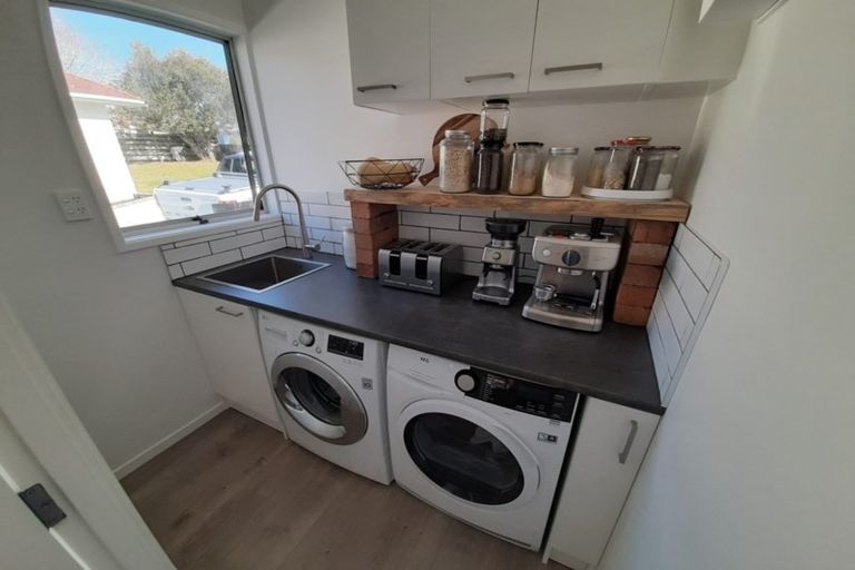 Photo of property in 35 Bayview Road, Bayview, Auckland, 0629