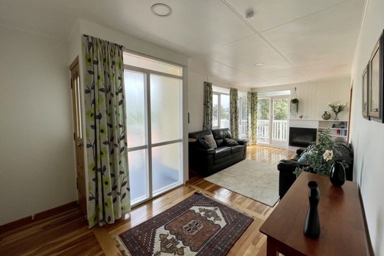 Photo of property in 44 Totara Street, Tawhero, Whanganui, 4501