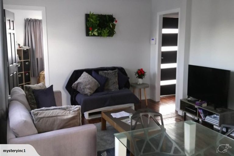 Photo of property in 1/34 Plunket Avenue, Papatoetoe, Auckland, 2104