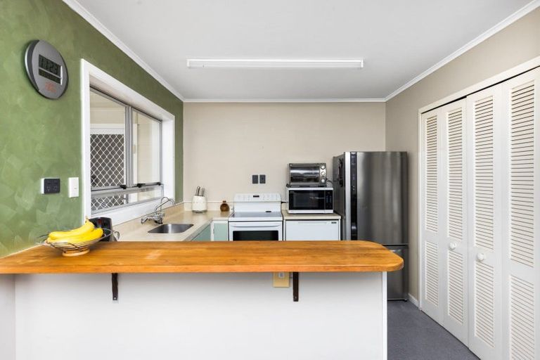 Photo of property in 23 Mangarau Crescent, Havelock North, 4130