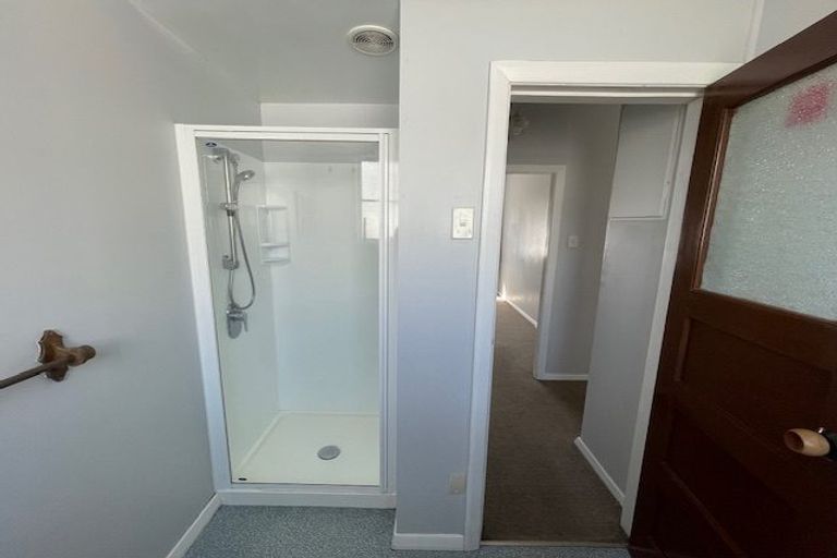 Photo of property in 96 Naenae Road, Naenae, Lower Hutt, 5011