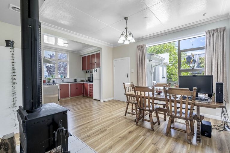 Photo of property in 12 Afton Street, Gore, 9710