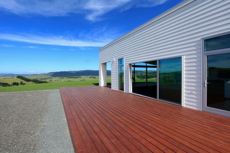 Photo of property in 573 Maungatawhiri Road, Raglan, 3295