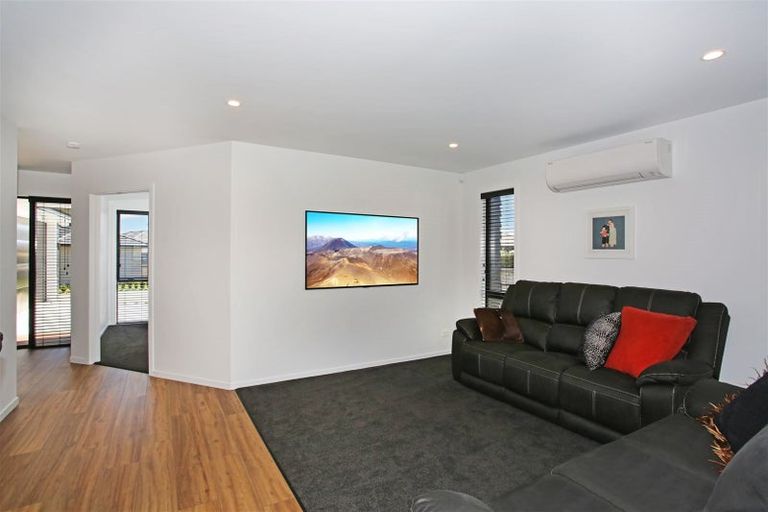 Photo of property in 3 Abernethy Way, Patumahoe, Pukekohe, 2679