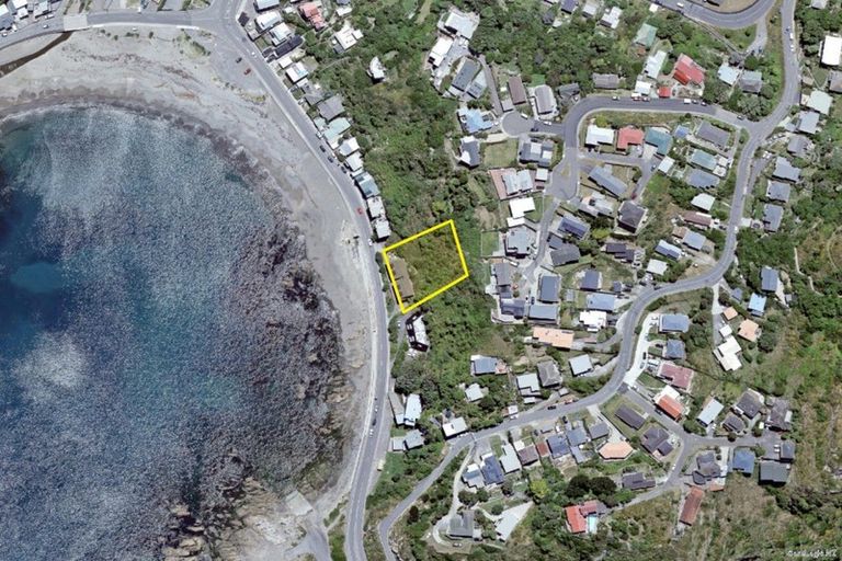 Photo of property in 26 Owhiro Bay Parade, Owhiro Bay, Wellington, 6023