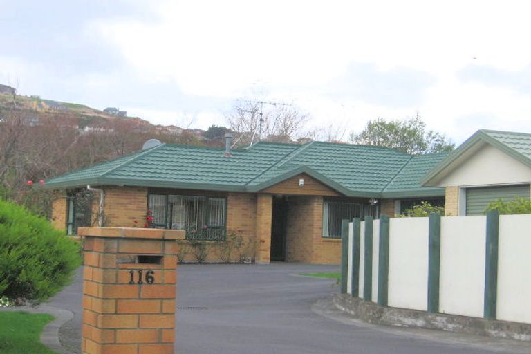 Photo of property in 114 Oxford Street, Tawa, Wellington, 5028