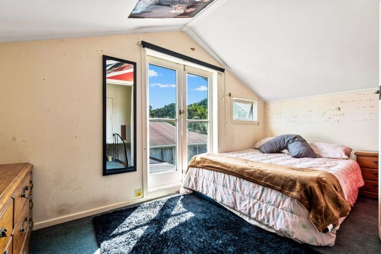 Photo of property in 1 Banff Street, Regent, Whangarei, 0112