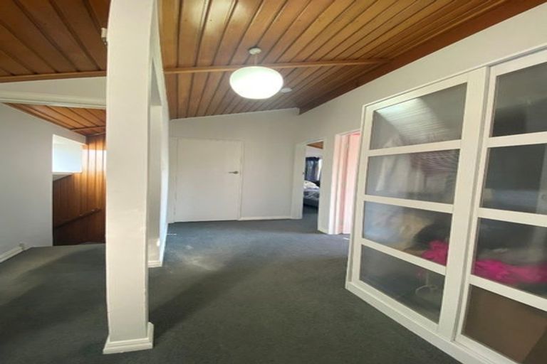 Photo of property in 294 Main North Road, Redwood, Christchurch, 8051