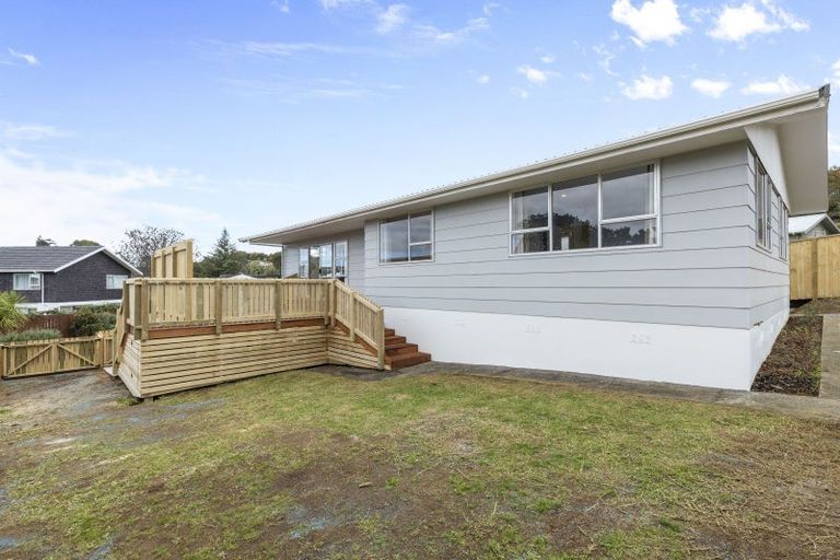 Photo of property in 8 Newlyn Place, Welbourn, New Plymouth, 4312