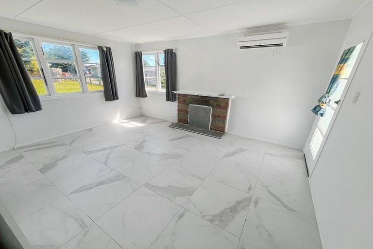 Photo of property in 8 Stirling Place, Tokoroa, 3420