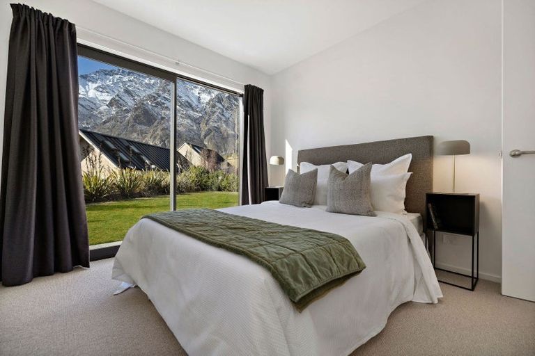 Photo of property in 4 Polperro Court, Jacks Point, Queenstown, 9371