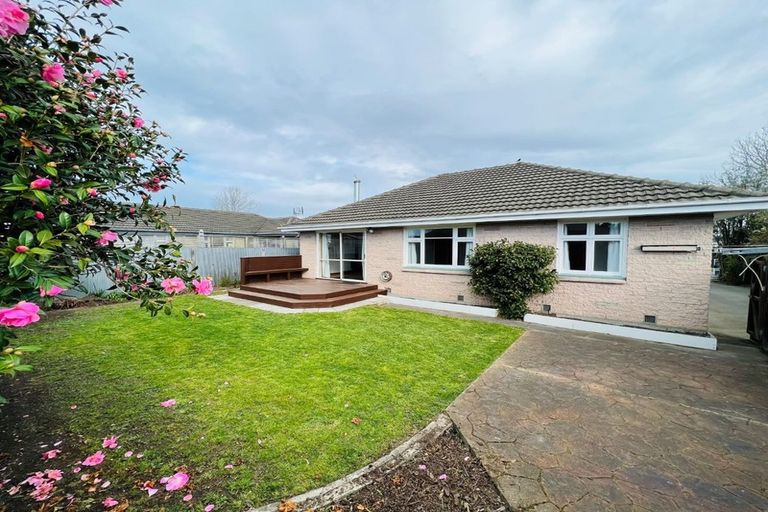 Photo of property in 1/63 Dunedin Street, Redwood, Christchurch, 8051