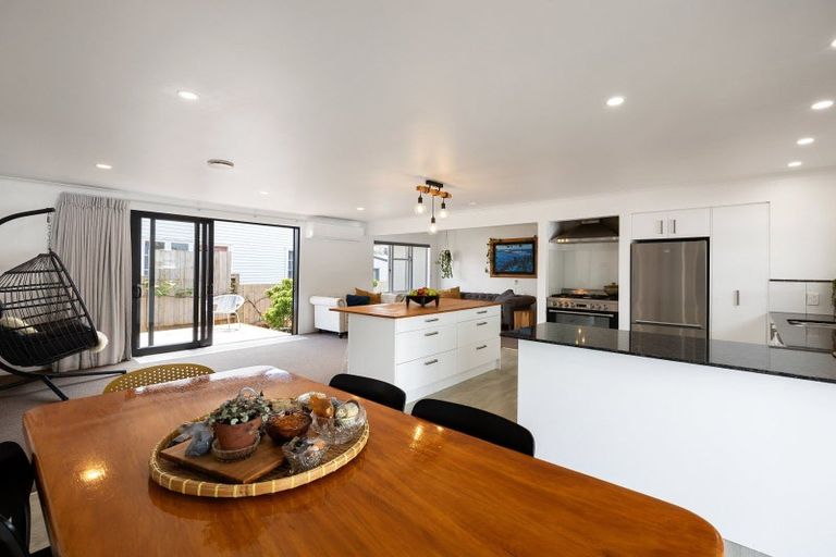 Photo of property in 27 Churchill Avenue, Maeroa, Hamilton, 3200