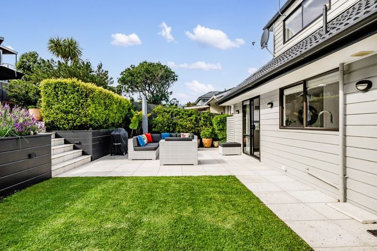 Photo of property in 86 Hebron Road, Waiake, Auckland, 0630