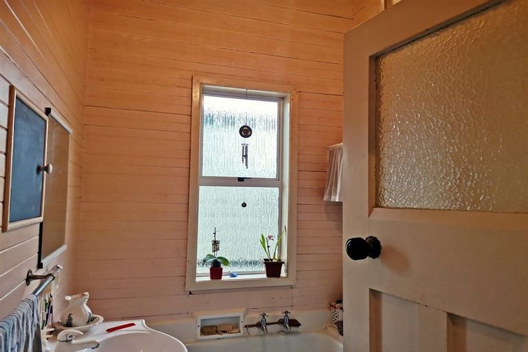 Photo of property in 144 Queen Street, Wairoa, 4108