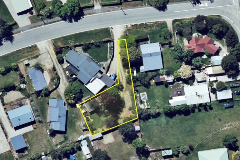 Photo of property in 5 Bernard Road, Albert Town, Wanaka, 9305