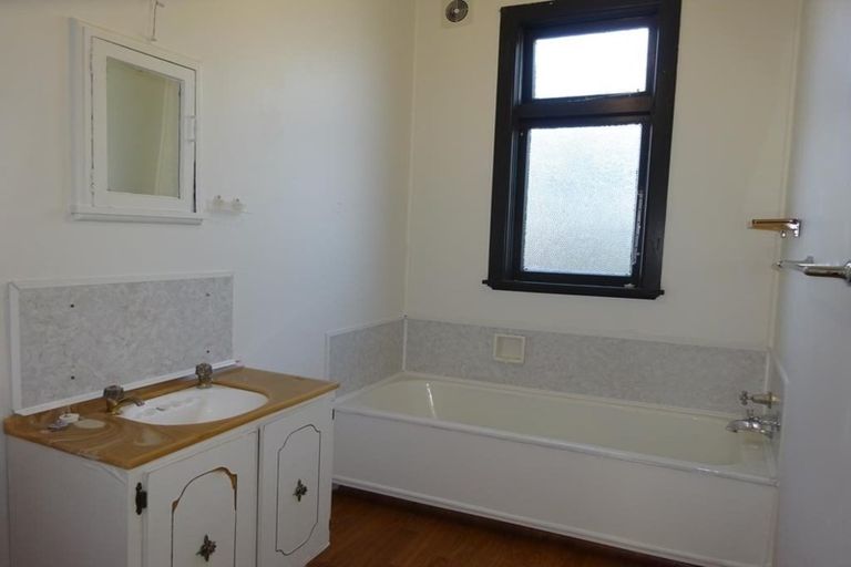 Photo of property in 63 Kennedy Road, Napier South, Napier, 4110