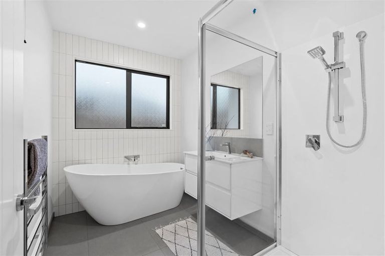 Photo of property in 16 Nathaniel Archer Street, Woodend, 7610