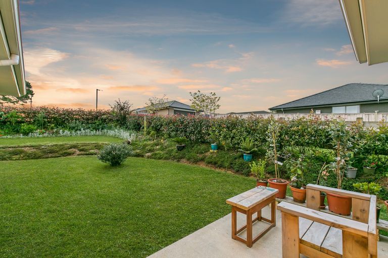 Photo of property in 26 Pyne Crescent, Pokeno, 2402