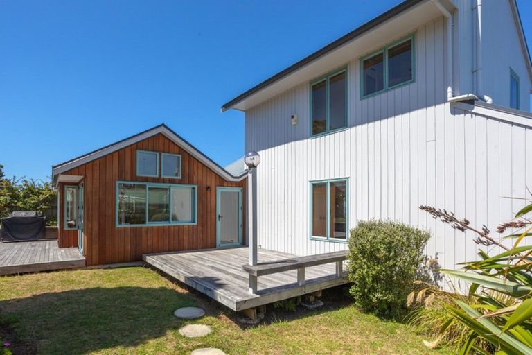Photo of property in 143 Bambury Place, Onemana, Whangamata, 3691