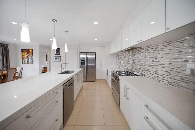 Photo of property in 69 Capriana Drive, Karaka, Papakura, 2113