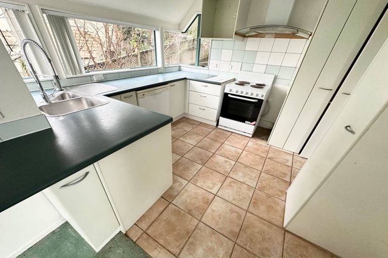 Photo of property in 2/38 Gulf View Road, Murrays Bay, Auckland, 0630