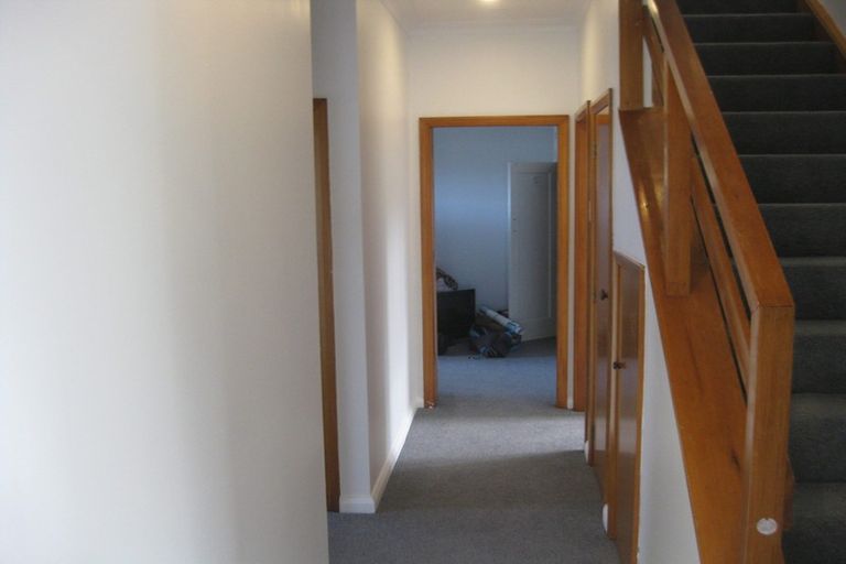 Photo of property in 57 Mills Road, Brooklyn, Wellington, 6021