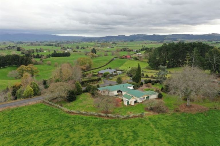 Photo of property in 62 Jury Road, Ngahinapouri, Hamilton, 3290