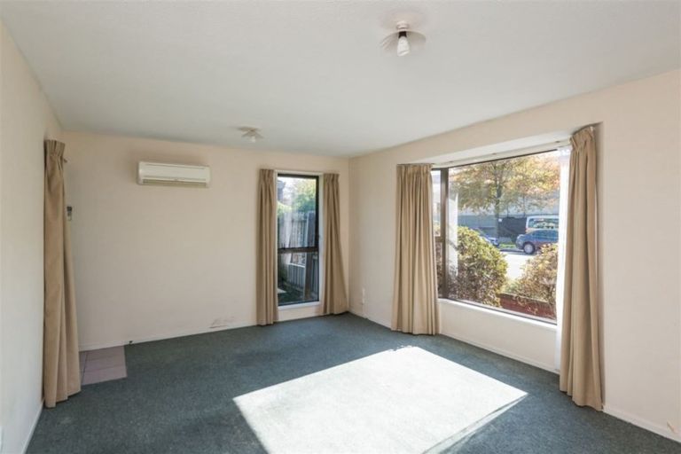 Photo of property in 69 Division Street, Riccarton, Christchurch, 8041