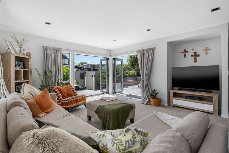 Photo of property in 72b Valley Road, Mount Maunganui, 3116