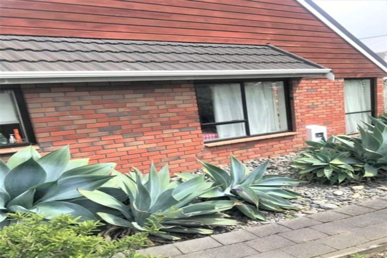 Photo of property in 1/9 Mana Esplanade, Paremata, Porirua, 5026