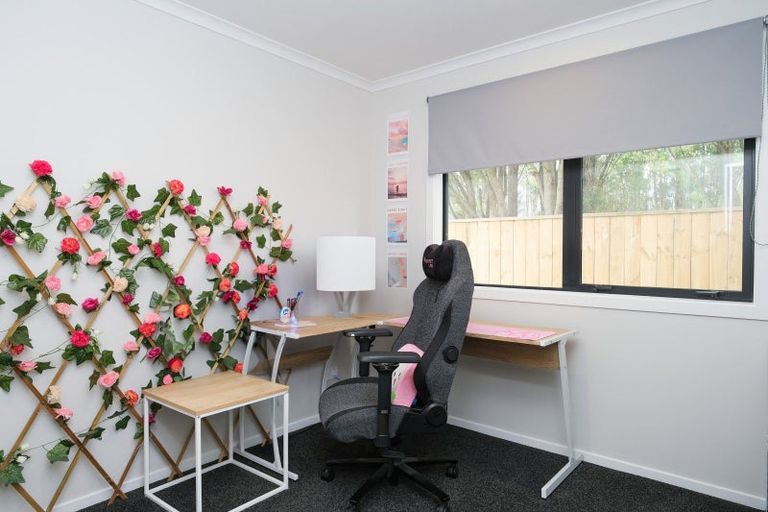 Photo of property in 4 Gibson Place, Dannevirke, 4930