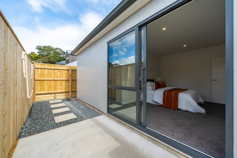 Photo of property in 47c Heretaunga Square, Silverstream, Upper Hutt, 5019