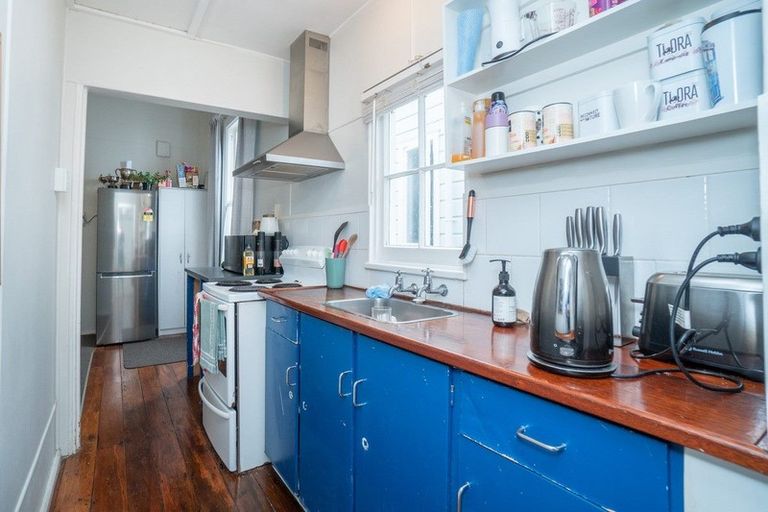 Photo of property in 36 Joseph Street, West End, Palmerston North, 4412