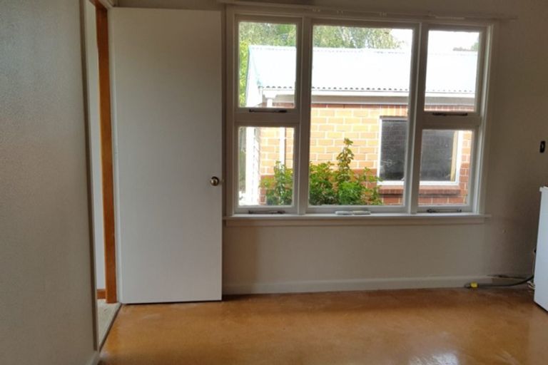 Photo of property in 1/3 Westmont Street, Ilam, Christchurch, 8041