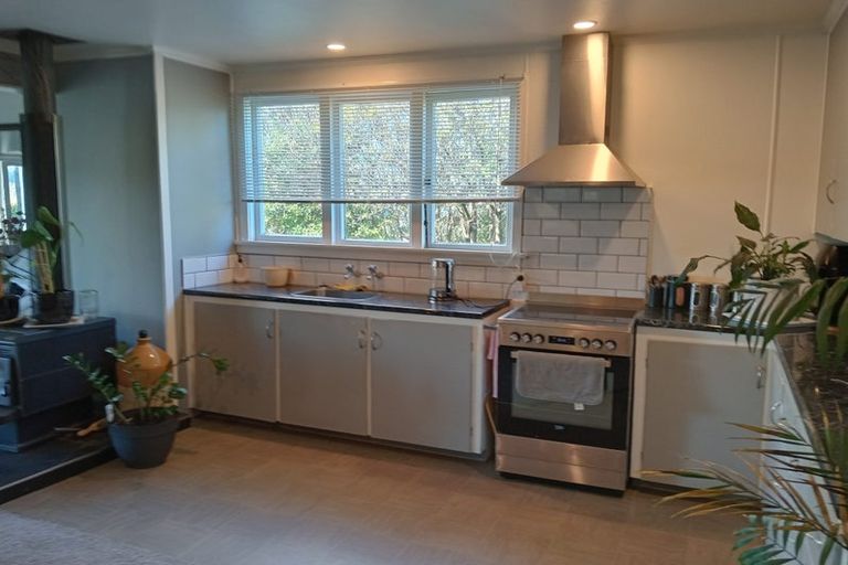 Photo of property in 1a Main Road, Tuatapere, 9620