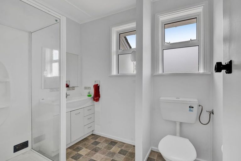 Photo of property in 8 Essex Street, Stratford, 4332