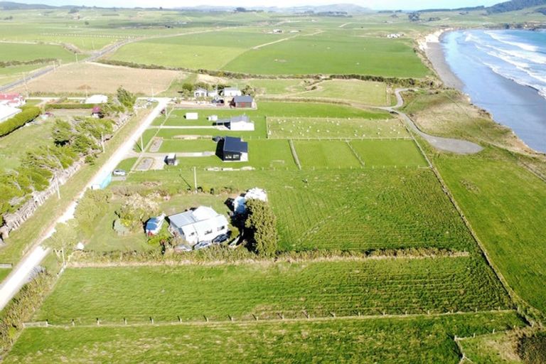 Photo of property in 13 Surrey Street, Orepuki, Riverton, 9881