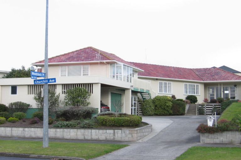Photo of property in 54 Churchill Avenue, Hokowhitu, Palmerston North, 4410