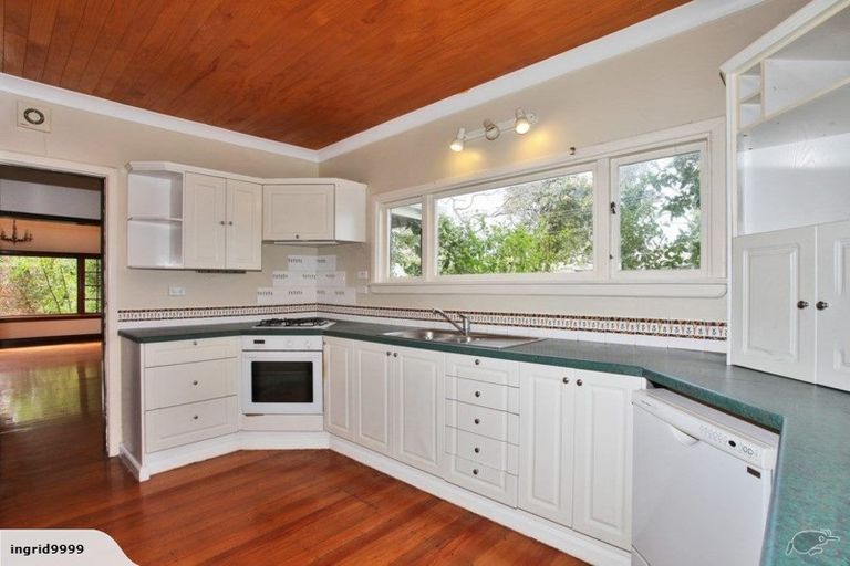 Photo of property in 108 Opawa Road, Opawa, Christchurch, 8023