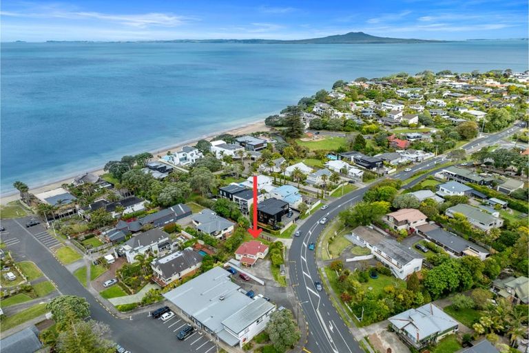 Photo of property in 319 Beach Road, Campbells Bay, Auckland, 0630