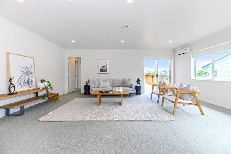 Photo of property in 13a Wharf Road, Te Atatu Peninsula, Auckland, 0610